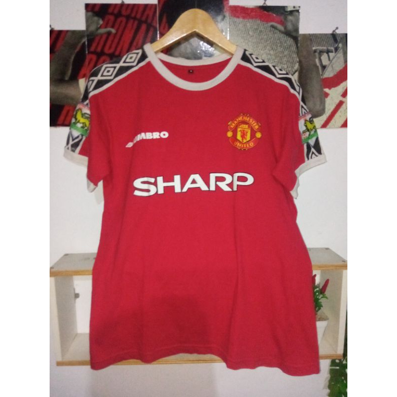 Kaos Manchester United 1998