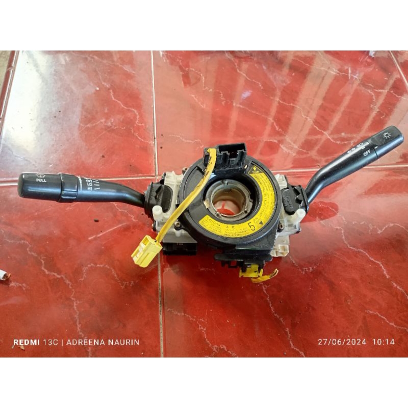 saklar kombinasi Camry grande 2001