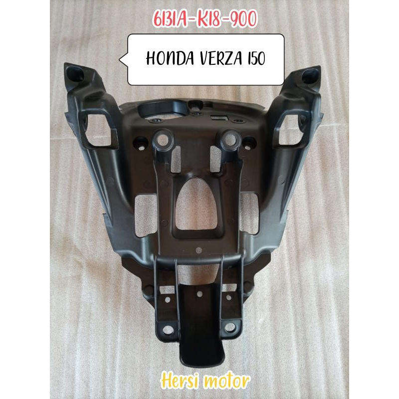 COVER BATOK LAMPU BELAKANG VERZA 150 2013-2018