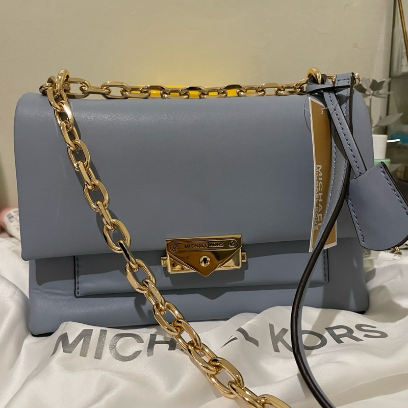 MK cece medium pale blue