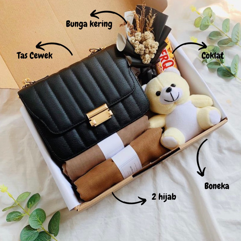 

Hampers Gift Box - Kado Ulangtahun, Wisuda, Graduation, Sempro, By Rbece.id