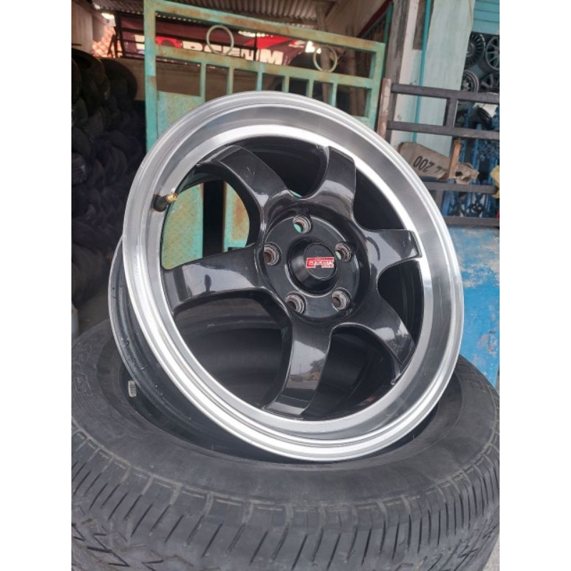 Velg Racing R16 Model Rotiform [Velg Only] PCD 5x114. Cocok untuk #NEWCARRY #LUXIO #GRANMAX 