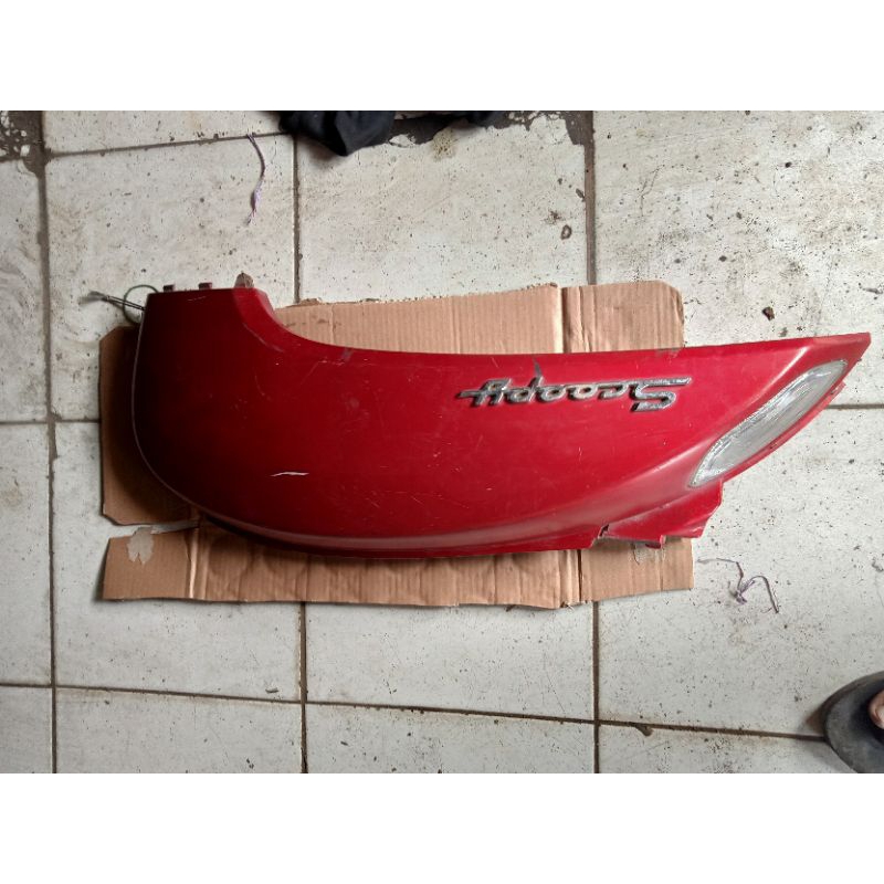 Cover Body Samping Kanan Honda Scoopy fi 2016 Original Copotan