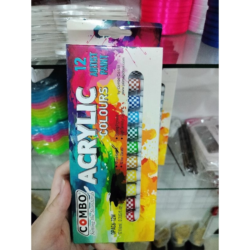 

Cat Acrylic Combo 12 warna