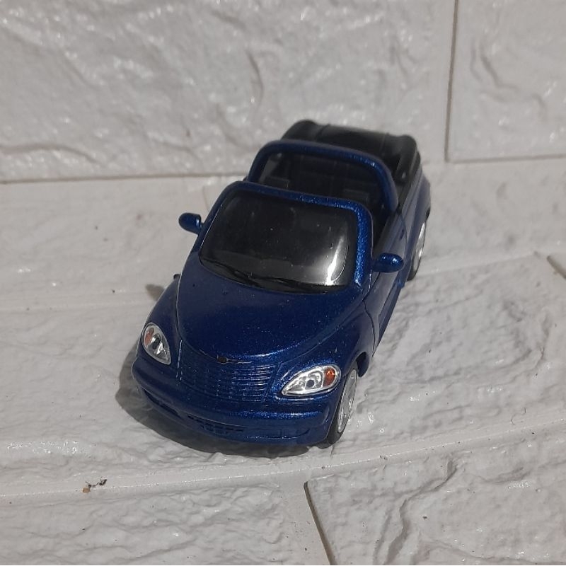 Kinsmart Crysler Pt Cruiser