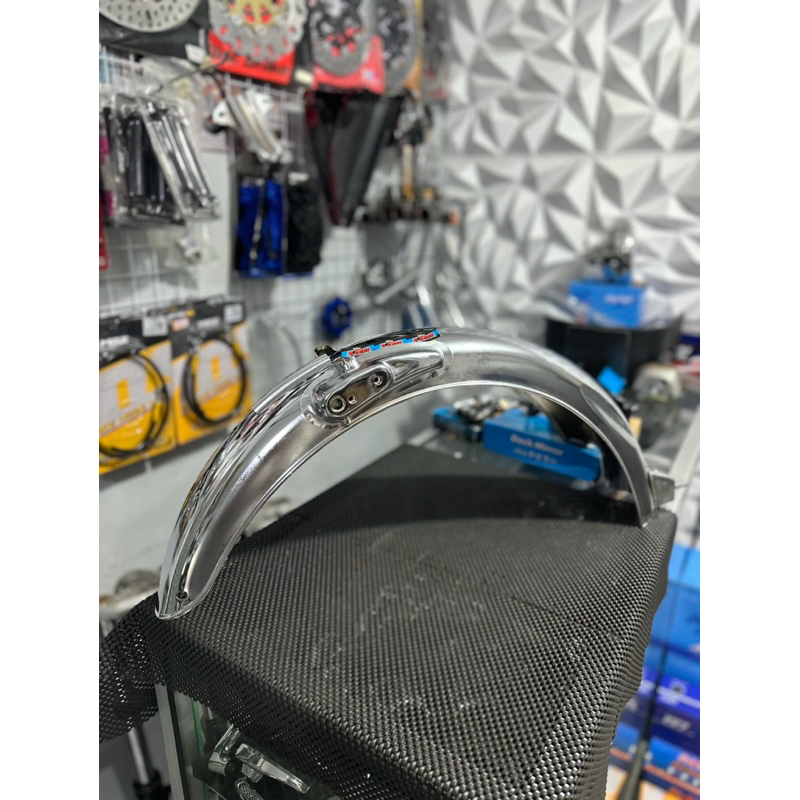 Slebor Belakang CB MOS Import CB125 Krom Bagus Detil Ori