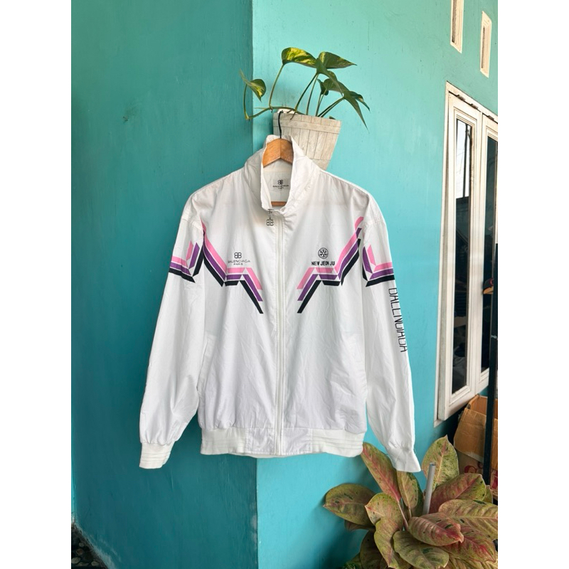 Vintage balenciaga spellout track jacket