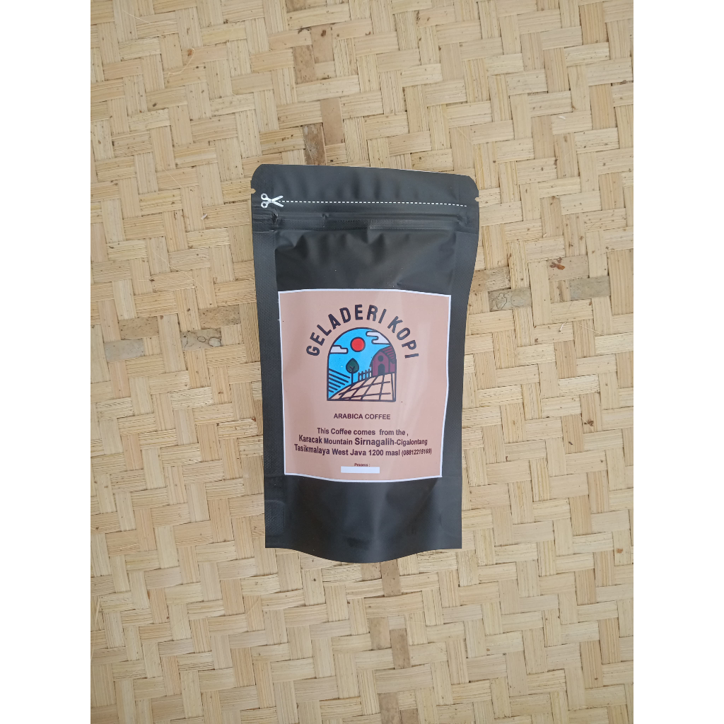 

Geladeri Kopi, Kopi Kemasan, Arabika Kopi Kemasan, Kopi Priangan, Kopi Tasikmalaya, Kopi Garut