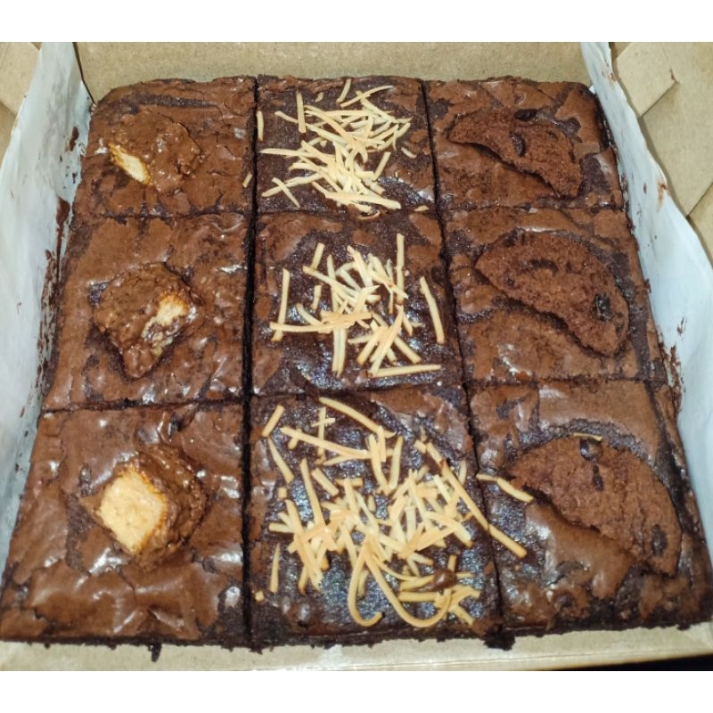 

BROWNIES COKLAT FUUDGY