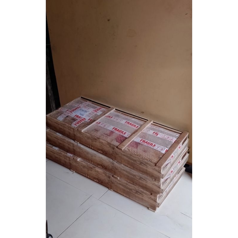 

packing kayu untuk paket lebih aman