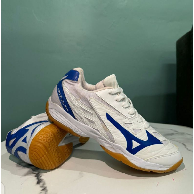 Sepatu badminton/voli Mizuno wave claw