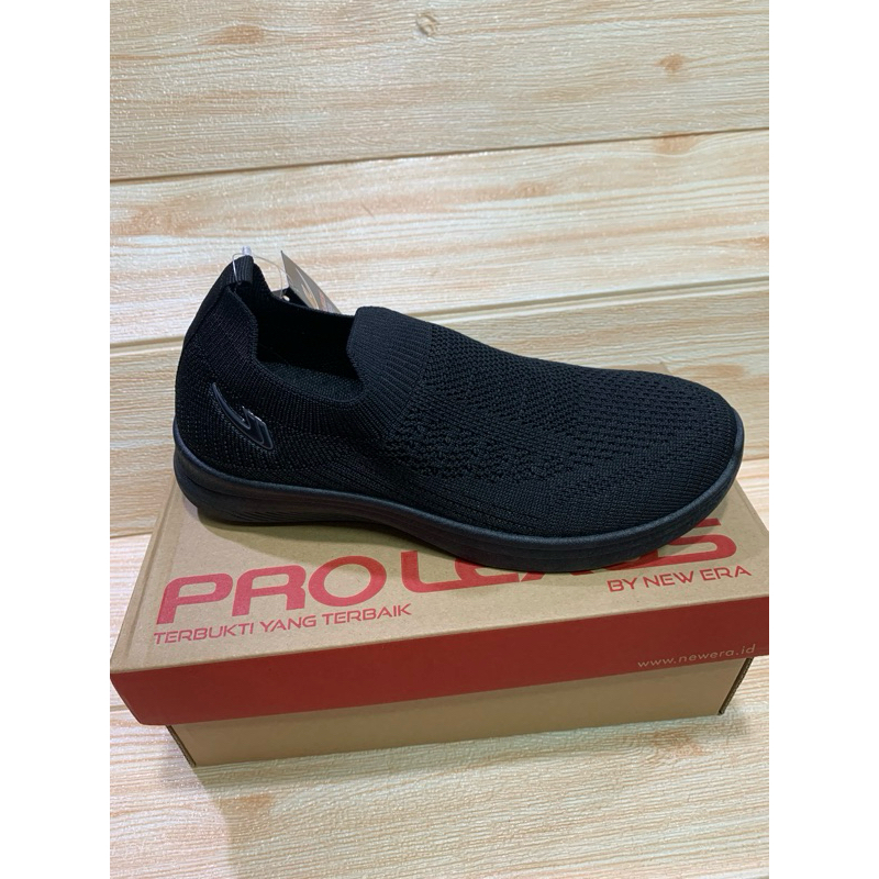 SEPATU ANAK SEKOLAH ERA PRO LEXUS WINDA