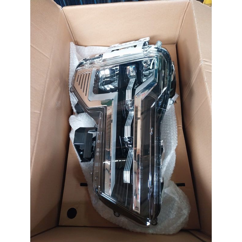 Lampu Headlamp Mitsubishi Xpander Facelift Ultimate 2022 UP