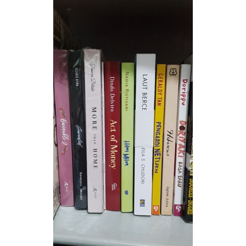 NOVEL PRELOVED, LAUT BERCERITA, BUCINABLE, HILMY MILAN, GAMALIEL, ACT OF MONEY, BINDER 4p