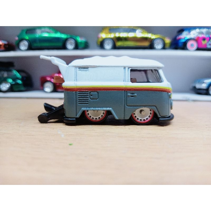 Hot wheels custom kool kombi juca