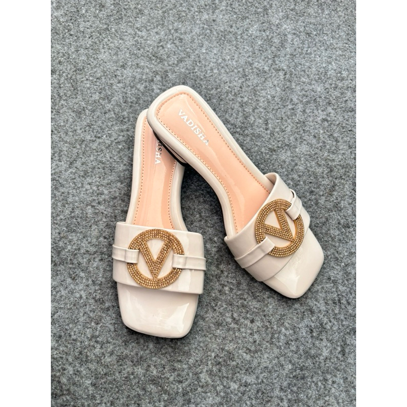 sendal VADISHA-nyaman dan empuk