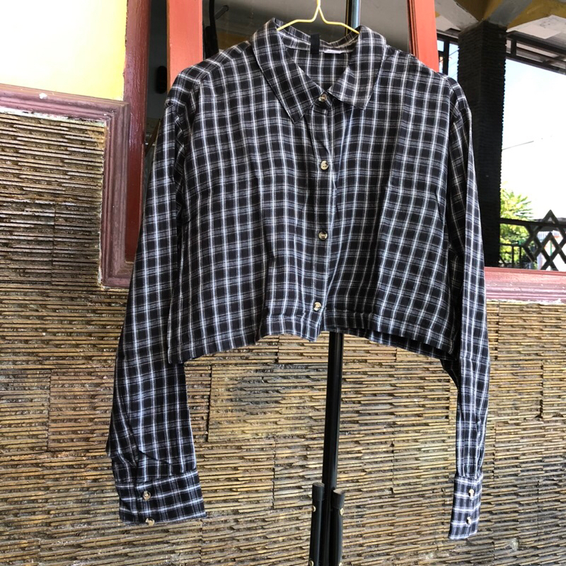 Kemeja Crop HnM