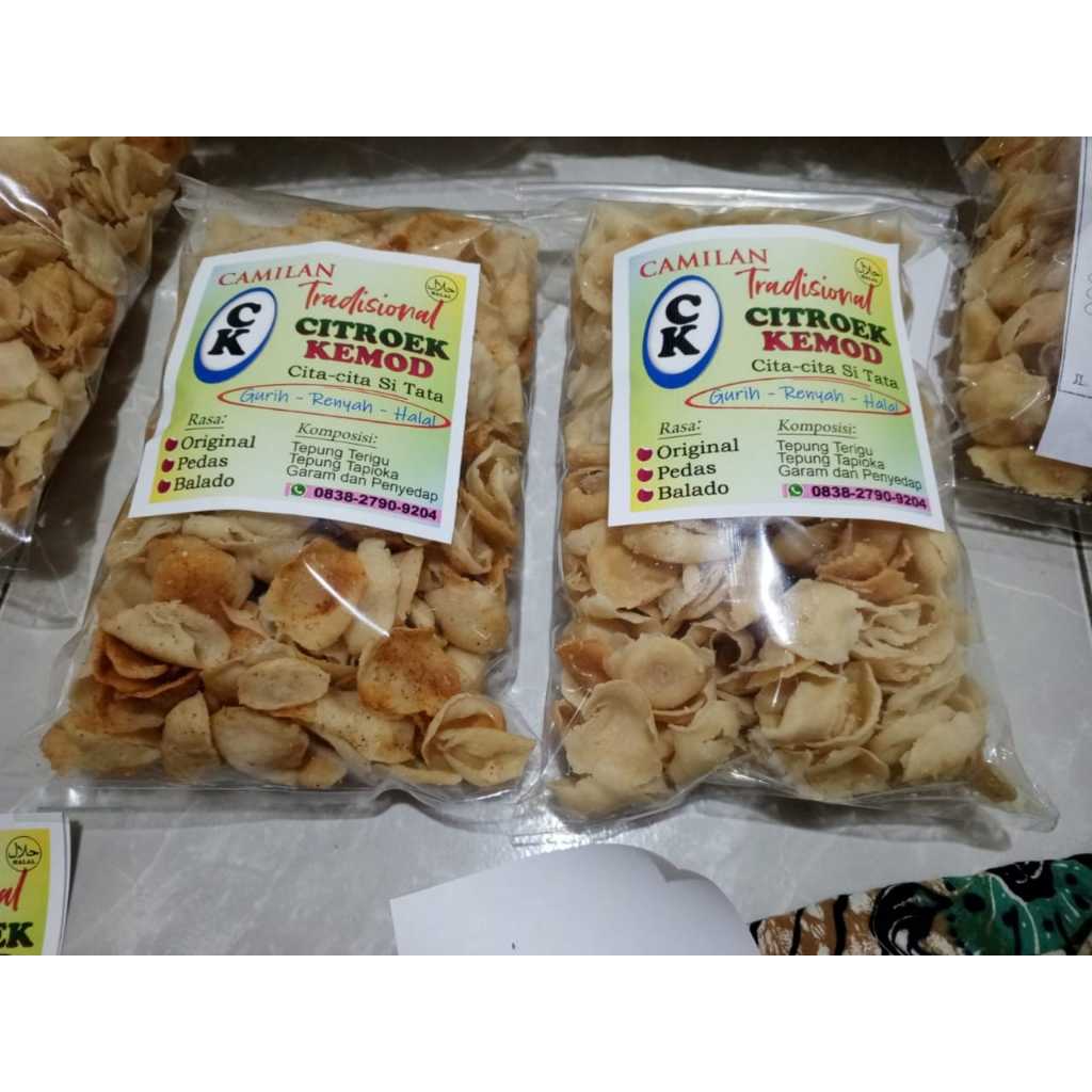 

Keripik Moring Snack Cemilan Pedas Citruk - 250 gr Moring//Citruk-CemilanEnak-CemilanRenyah[250gram]