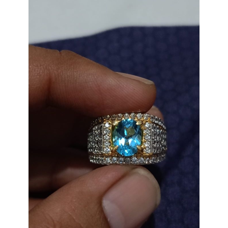 Batu Permata  Natural Blue Topaz elektrik hq topaz 2crt up