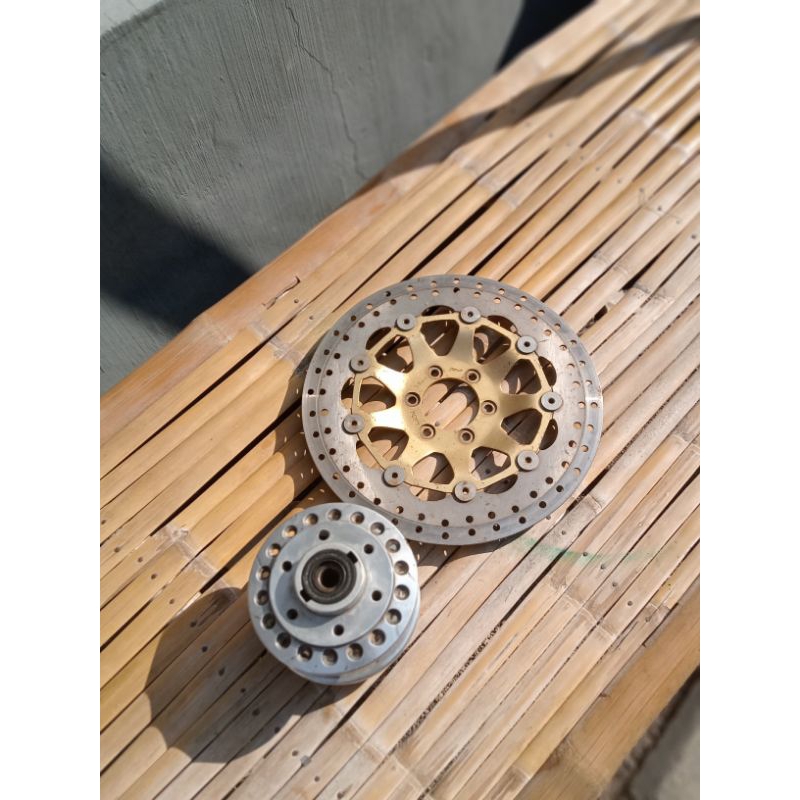 tromol depan thunder 250 set disk/piringan