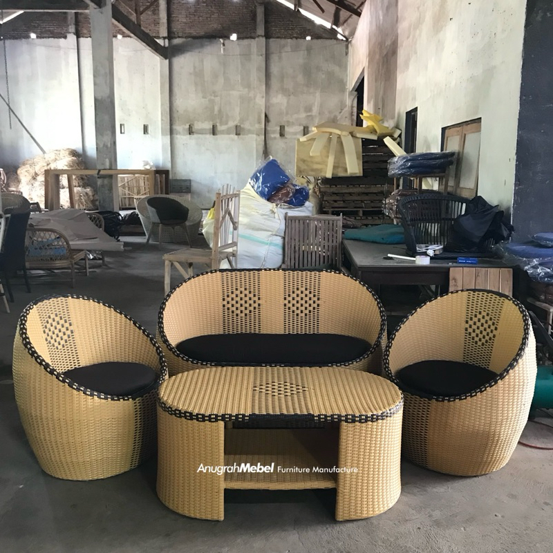 Set Kursi Tamu Rotan Sintetis / Sofa Tamu Rotan Sintetis