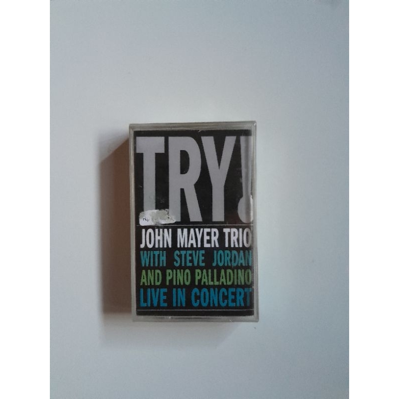 Kaset pita john mayer try trio live in concert