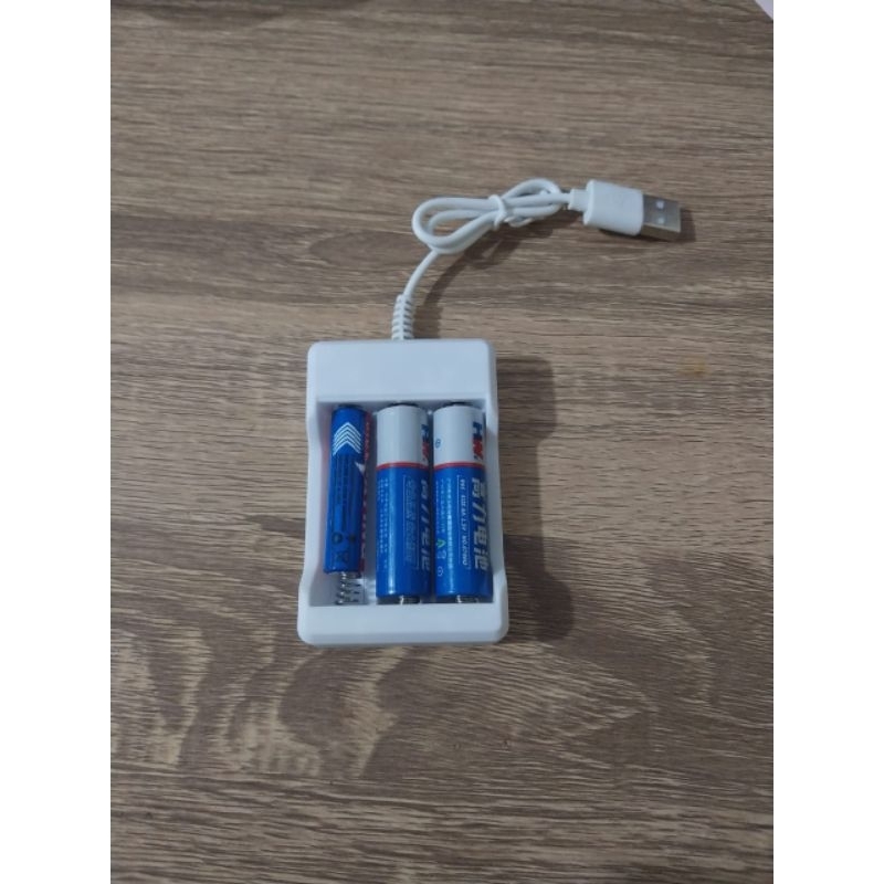3 slot cas batre A2 A3 alat cas baterai AA kabel usb charger baterai AAA