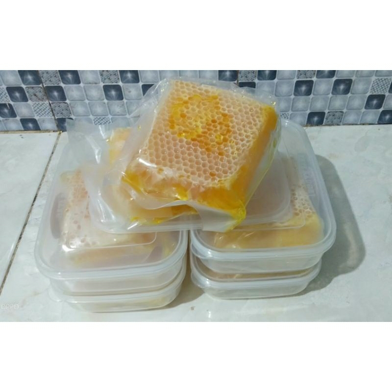 

Madu Sarang Premium Kemasan 250gram