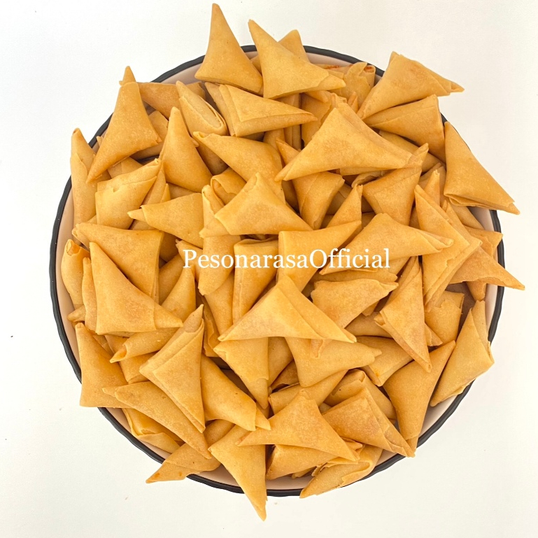 

SAMOSA KERING Isi Abon Ayam 500g / Samosa Abon / Samosa Segitiga By Pesonarasa -Snack Cemilan