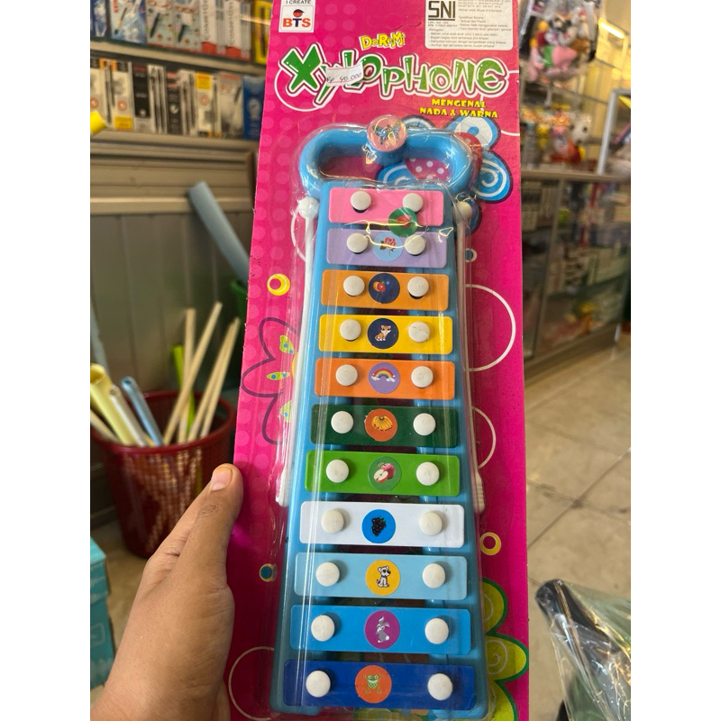 mainan anak angklung tradisional