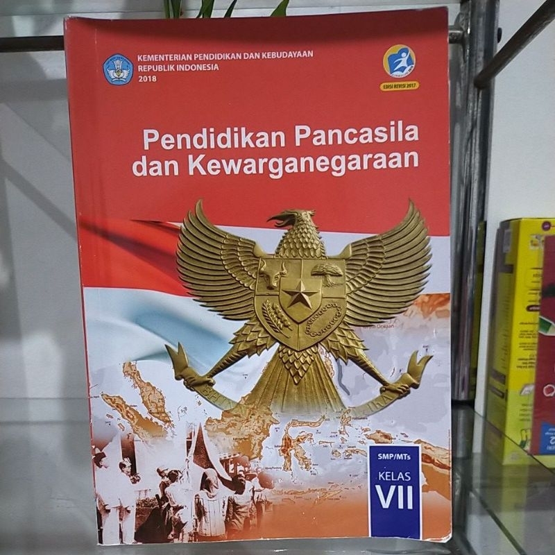 

Buku Pendidikan Pancasila Dan Kewarganegaraan kelas 7