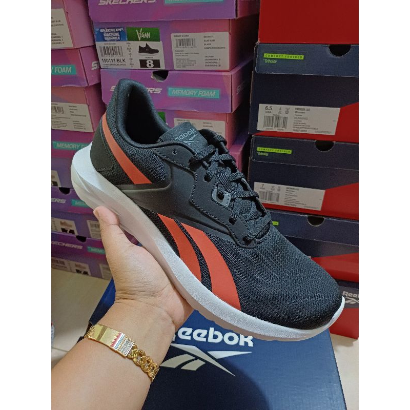 SEPATU REEBOK SIZE 44 ORIGINAL