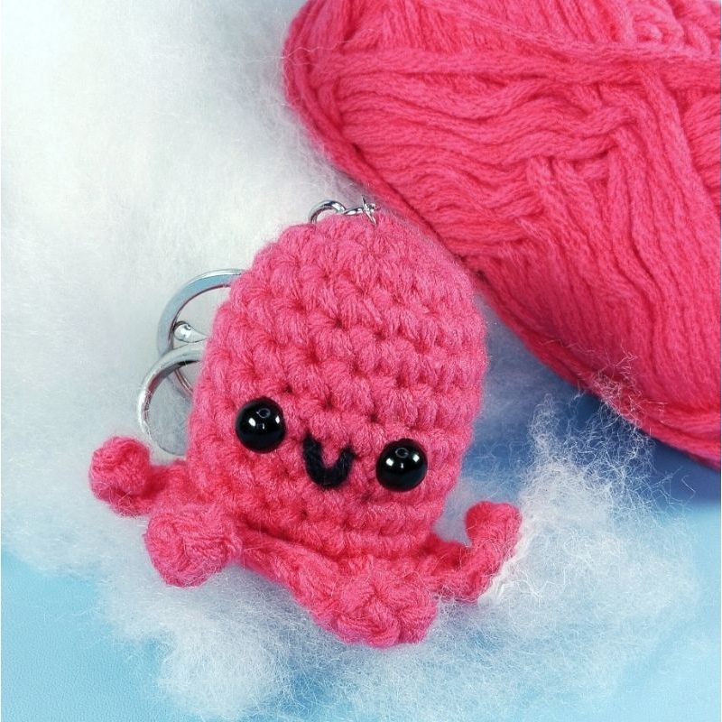 Amigurumi Octopus Hotdog Keychain / Gantungan Kunci Sosis Gurita / Ganci Rajutan / Kreasi Crochet