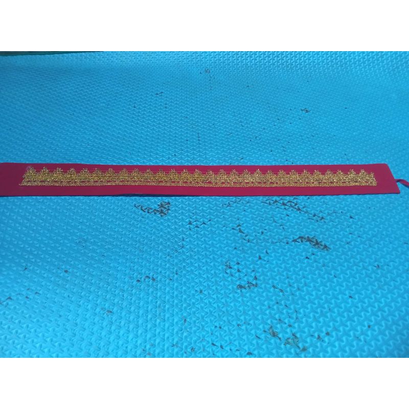 Sortali ikat pinggang renda emas