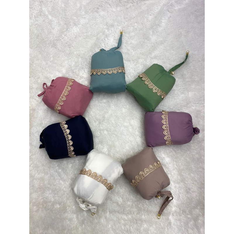 mukena trevel  parasut polos renda tas serut 2in1