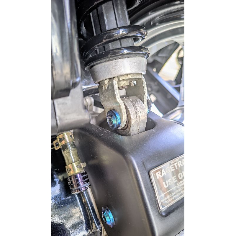 Baut titanium gr5 shock belakang Vario Beat Scoopy