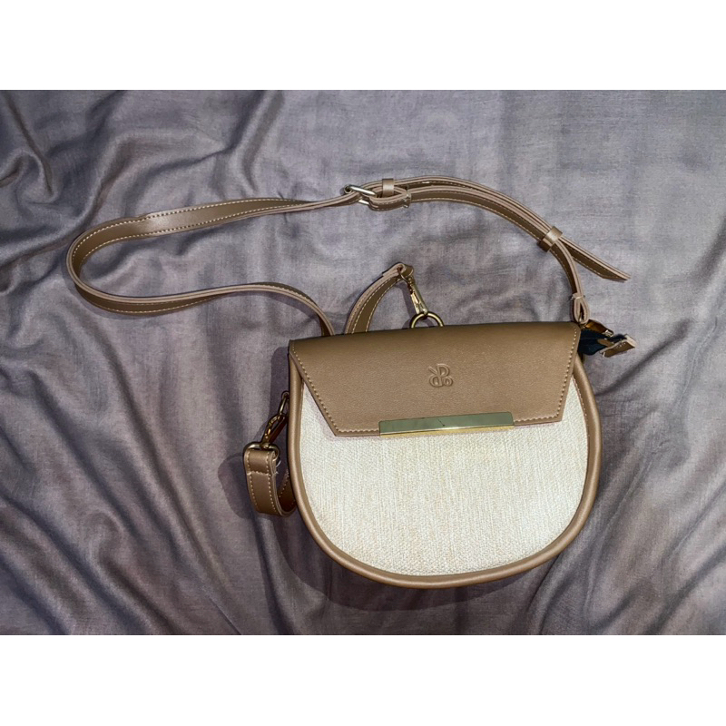 PRELOVED SLING BAG PRIOR.ID | PRELOVED PRIOR.ID | PRELOVED SLING BAG BISA COD