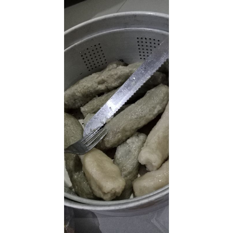 

pempek asli ikan kakap khas palembang