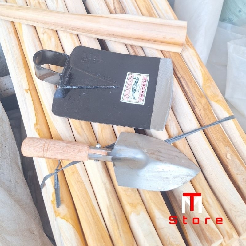 Paket cangkul tanah 3 pcs anti lengket kuat berkualitas cangkul tanah doran kayu jati dan sekop tama