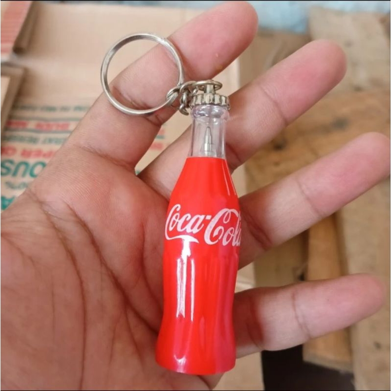 gantungan kunci botol Coca cola plastik isi bolpoint kecil ORI lama Nos