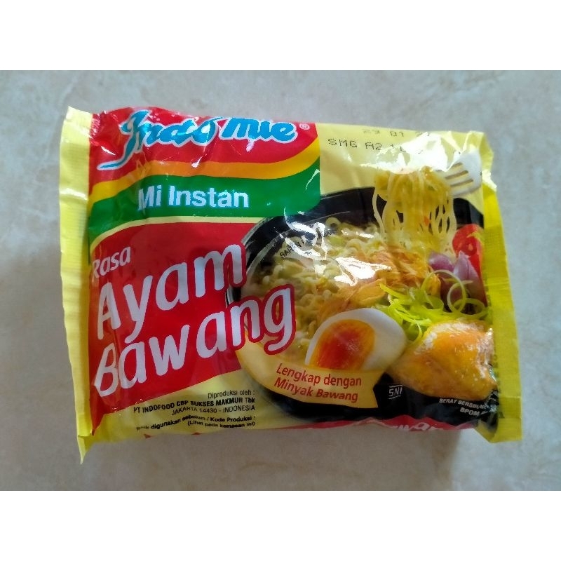 

Indomie kuah rasa ayam bawang