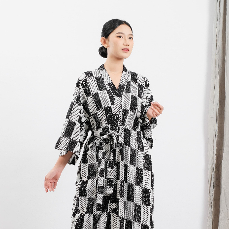BATIK KIMONO PANJANG