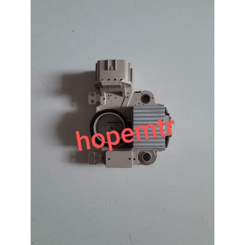 ic regulator alternator dinamo cas mitsubishi triton l200 pajero