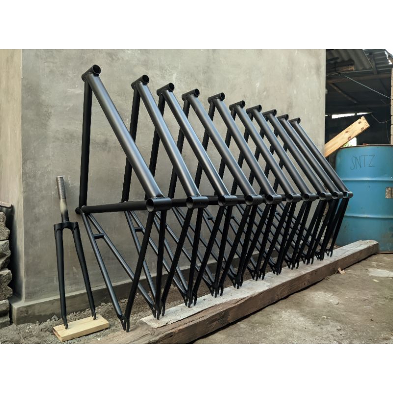 (hanya frame)frame / rangka sepeda fixie lokal custome SNTZ, FRAME ONLY