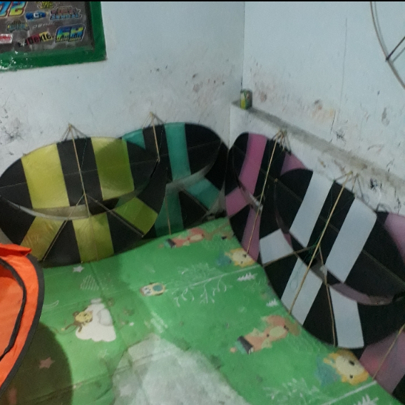 layangan gapangan pegon motif 2warna