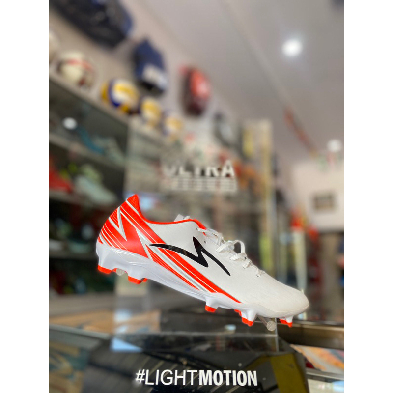 SEPATU BOLA SPECS LIGHTSPEED 20 FWD FG