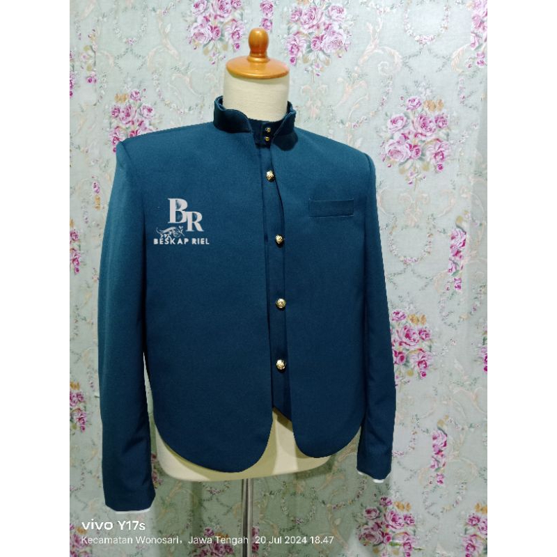 beskap polos bahan semi wool warna emerald