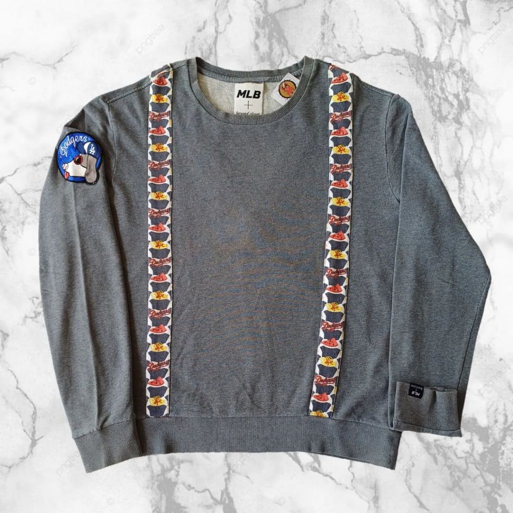 CREWNECK MLB X BEYOND CLOSET ABU, SIZE M *SECOND BRANDED) CN0150