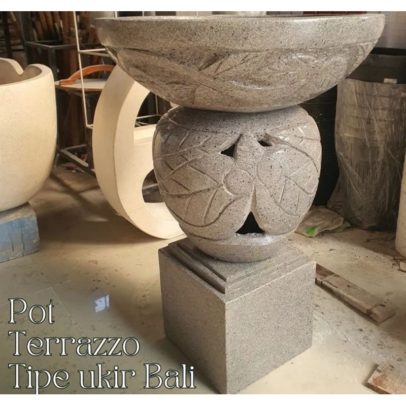 pot teraso pot gentong ukir bali abu abu glossy 95 x 60