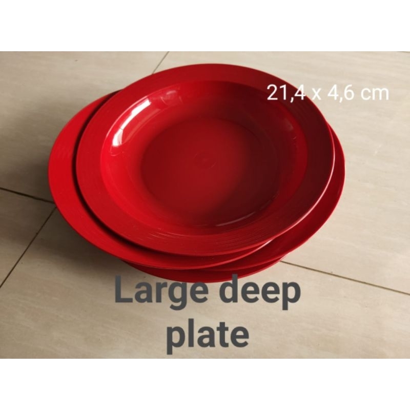 large deep plate tupperware